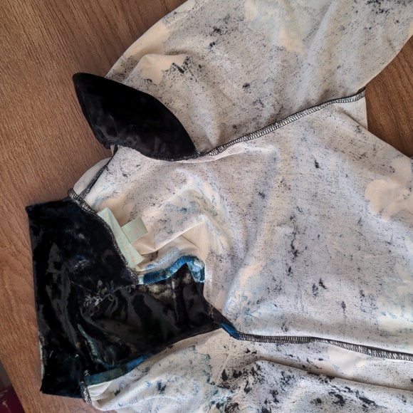 Ryegrass Velour Black Floral Long-Sleeved Midi Dress Size Small - Picture 14 of 14